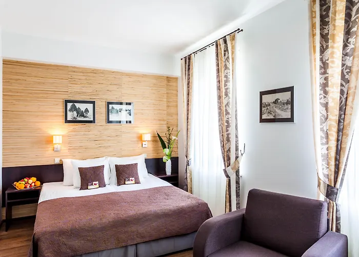 塔林库特兹瓦尔德酒店 4*