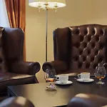 فندق Kreutzwald 4*