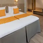 Отель Kreutzwald 4*