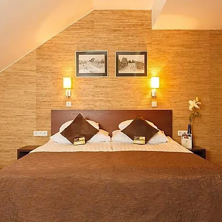 Hotell Kreutzwald