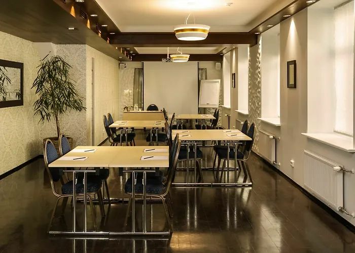 Отель Kreutzwald 4*